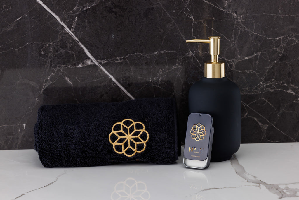 Natural Deodorant & Anti-Odourant Natural Deodorant Hand-Made with ♥ in Australia. Traveler Tin
